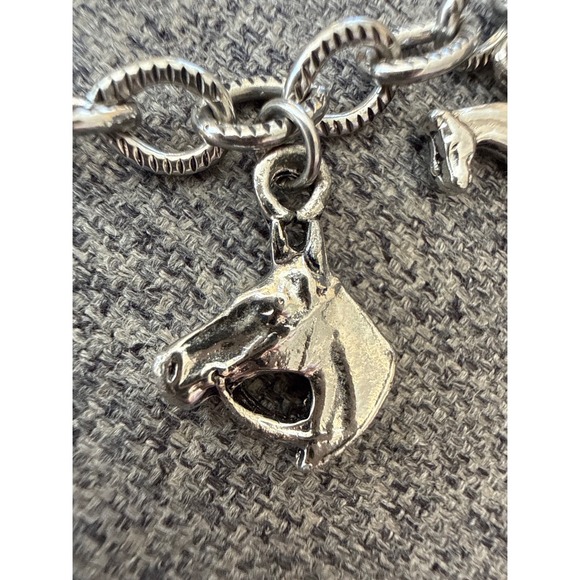 Vintage Equestrian Charm Bacelet Horse Horseshoe Western Cowgirl Silver tone 7" - Picture 6 of 10